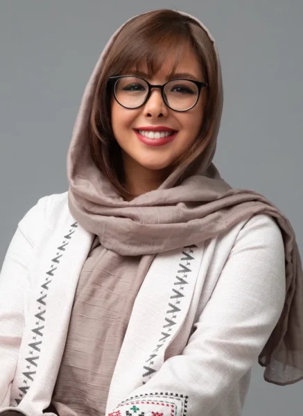 دکتر غزل مهدوی