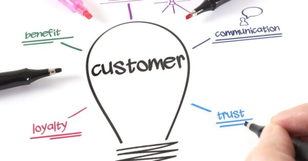 ارتقای مشتری مداری 